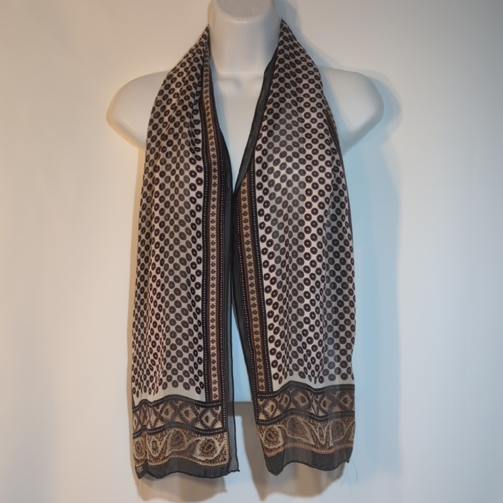 Polka Dot Patterned Scarf